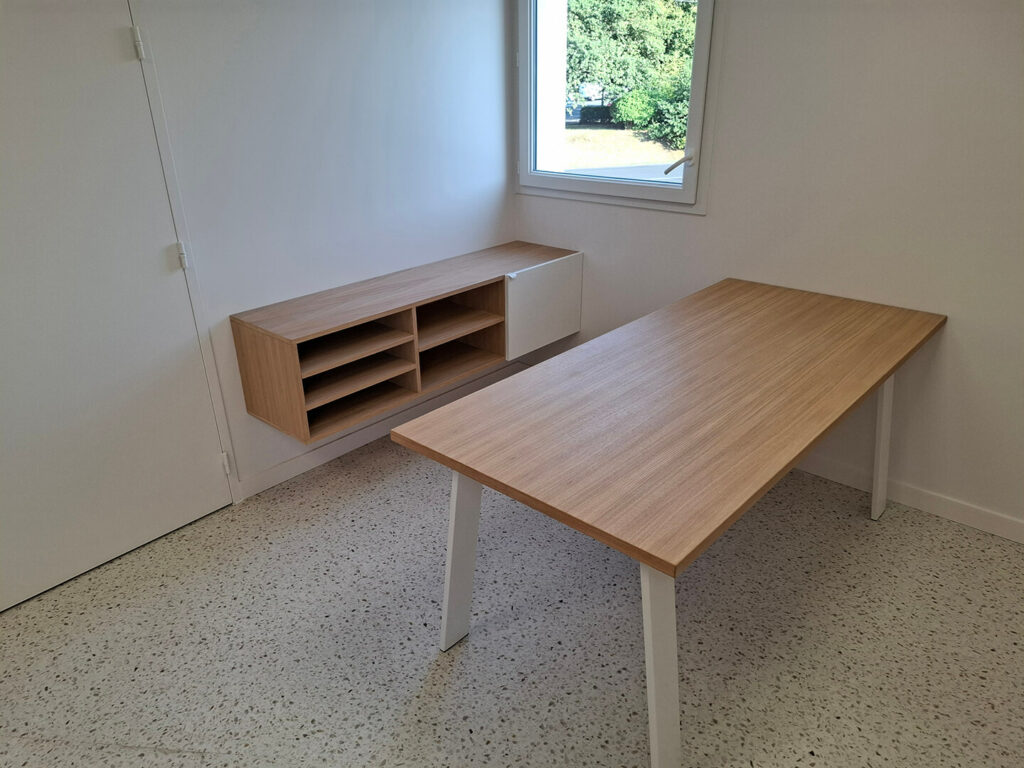 Bureau sur-mesure cabinet Aguiléra