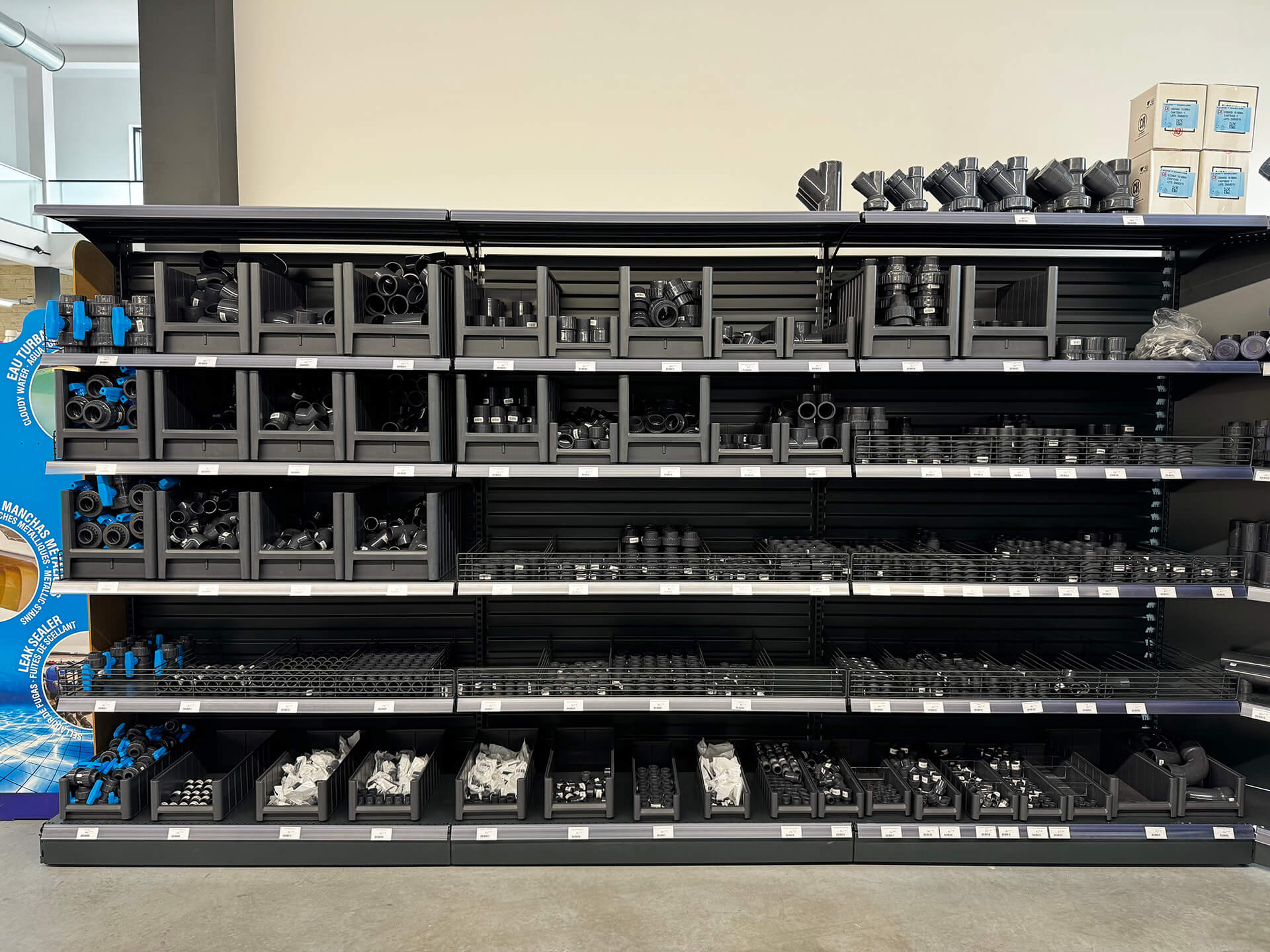 Petit matériel réparation piscine - Showroom BNS'Eau