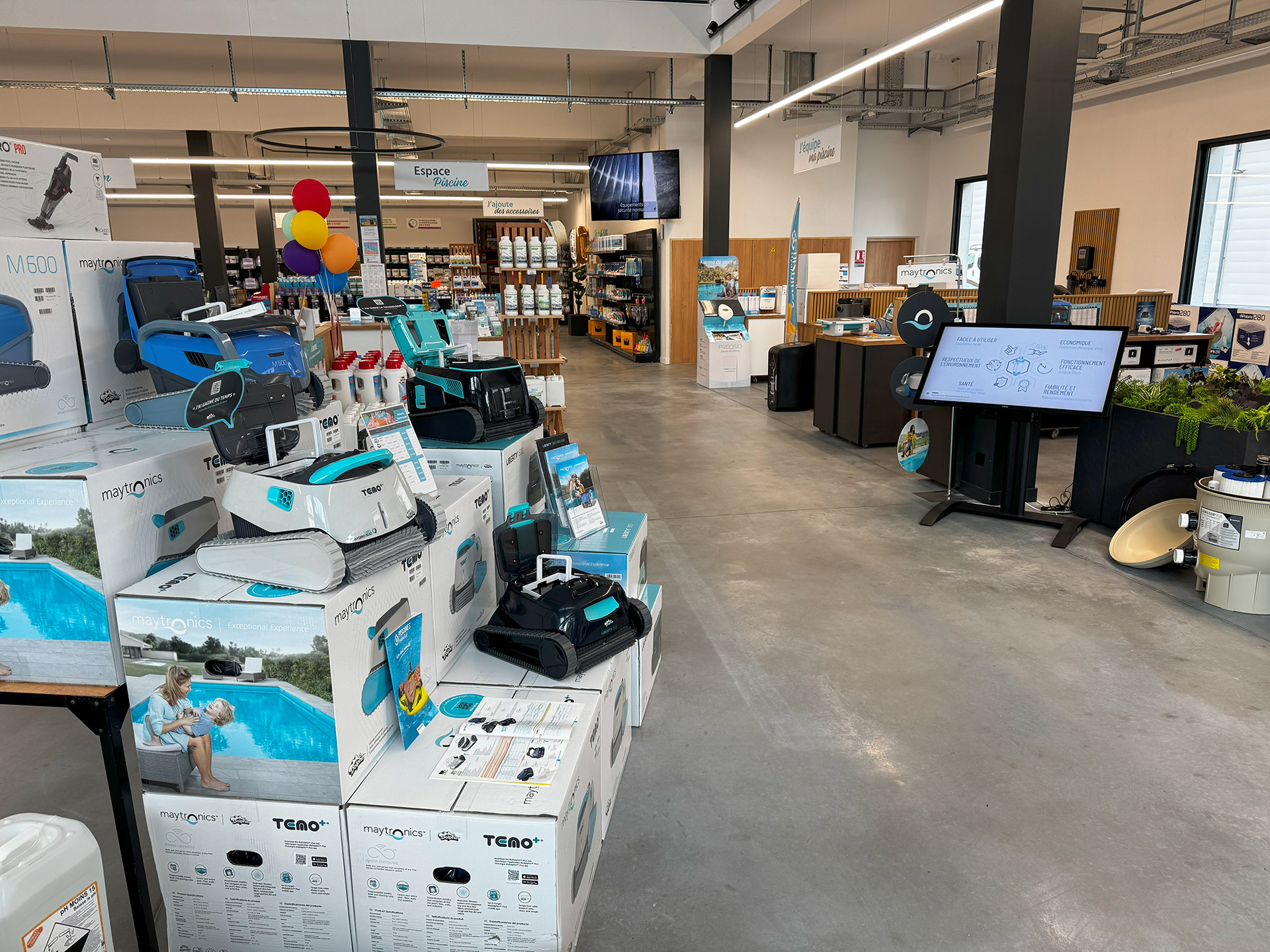Showroom BNS'eau - robots piscine